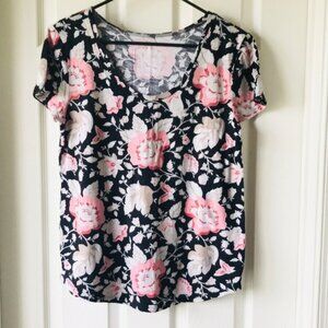 🎆BYE BYE ON 7/20🎆Short Sleeves Floral Tee